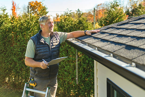 Professional Roofing technician working in Mc Graw, NY